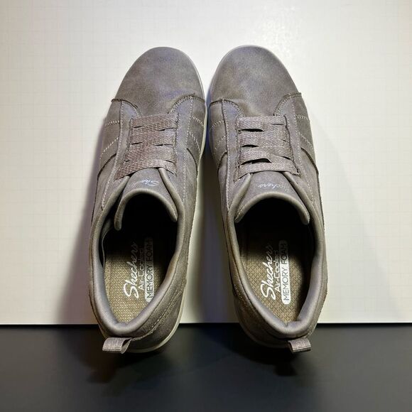 Womens SKECHERS Air Cooled Memory Foam Gray Slip On Sneakers / Size 11 - Picture 6 of 9